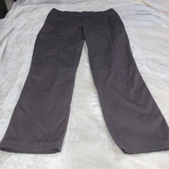 Columbia Pants (first 2 pictures are the truer color-dark gray) - Picture 1 of 9